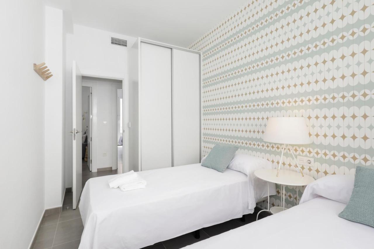 Hi Room - Smart Apartments - He 2 Granada Bagian luar foto